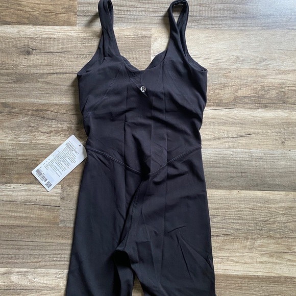 Lululemon align body suit 8” - Picture 2 of 5